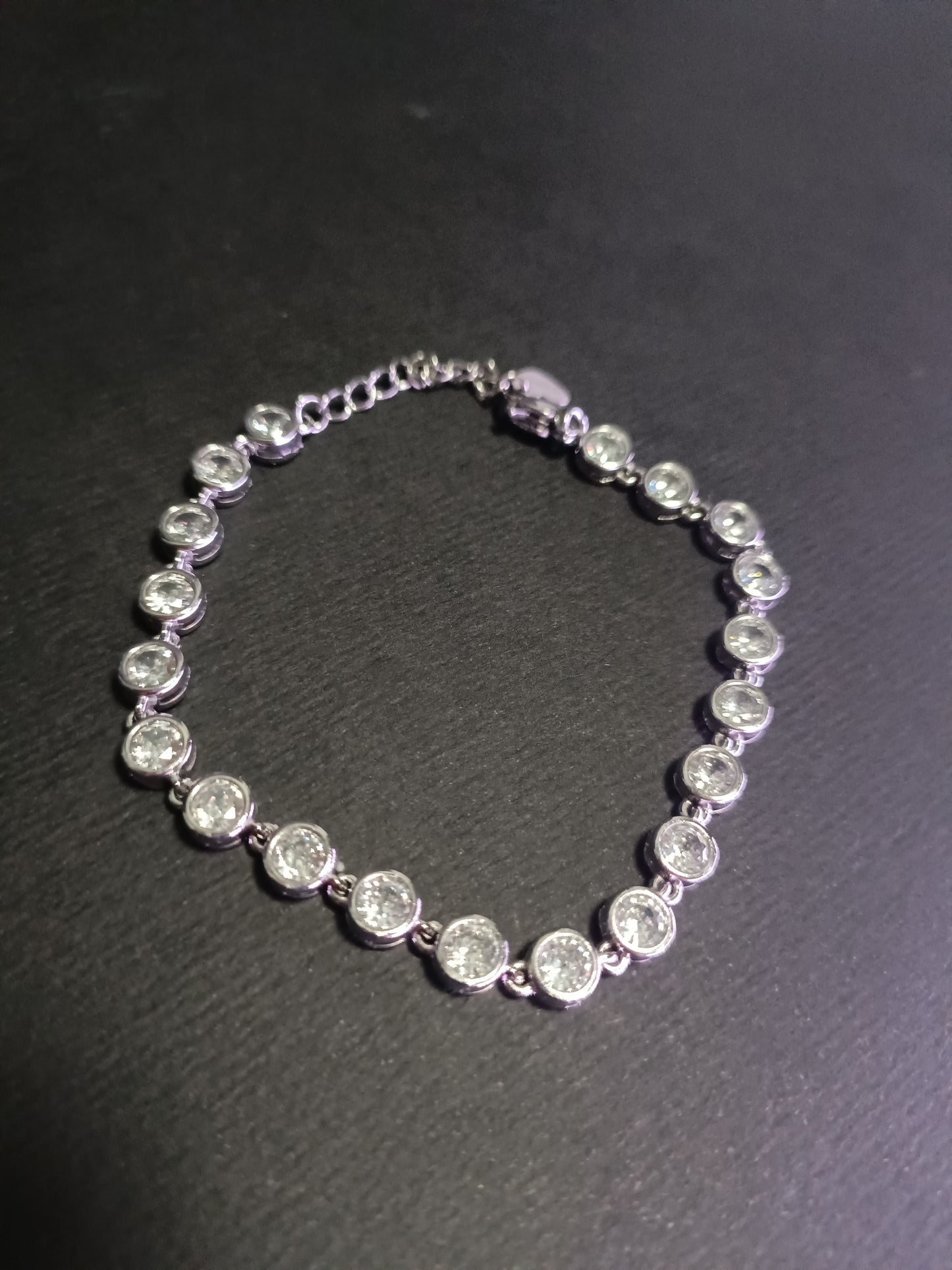 Bracciale - Eyes on Me – Finitura Silver con Pietre lucenti