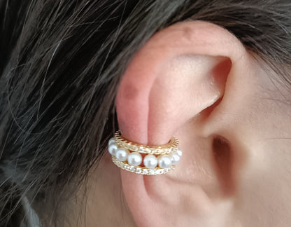Orecchino Cuff - Baroque Bite - Finitura Gold Pavè pietre luminose e Perline