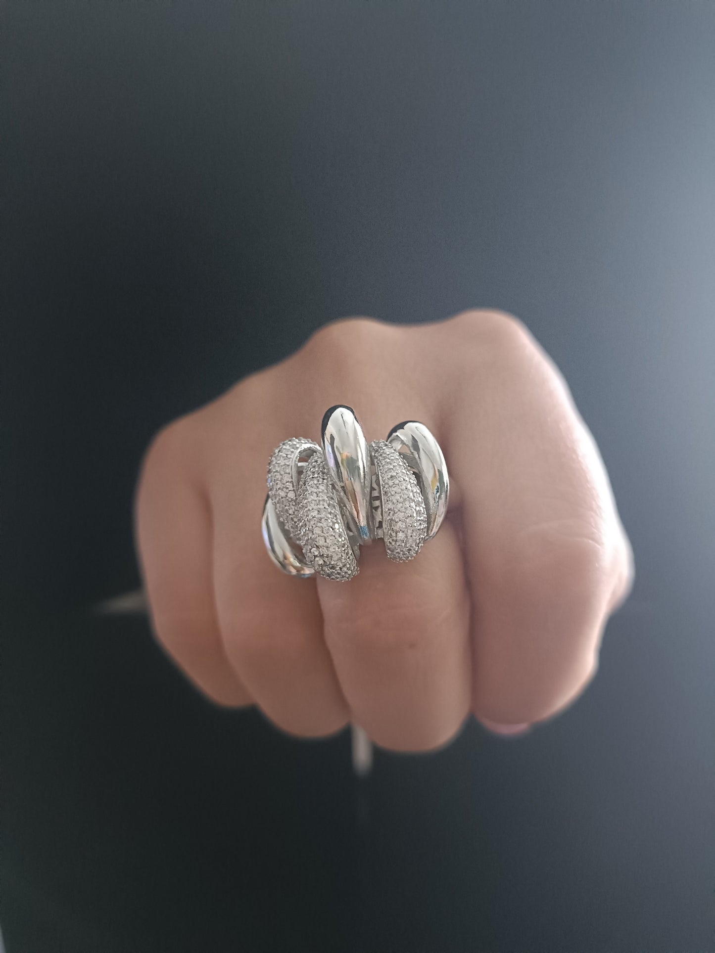 Anello - Claw Chic - Finitura Silver - Pavè Pietre luminose